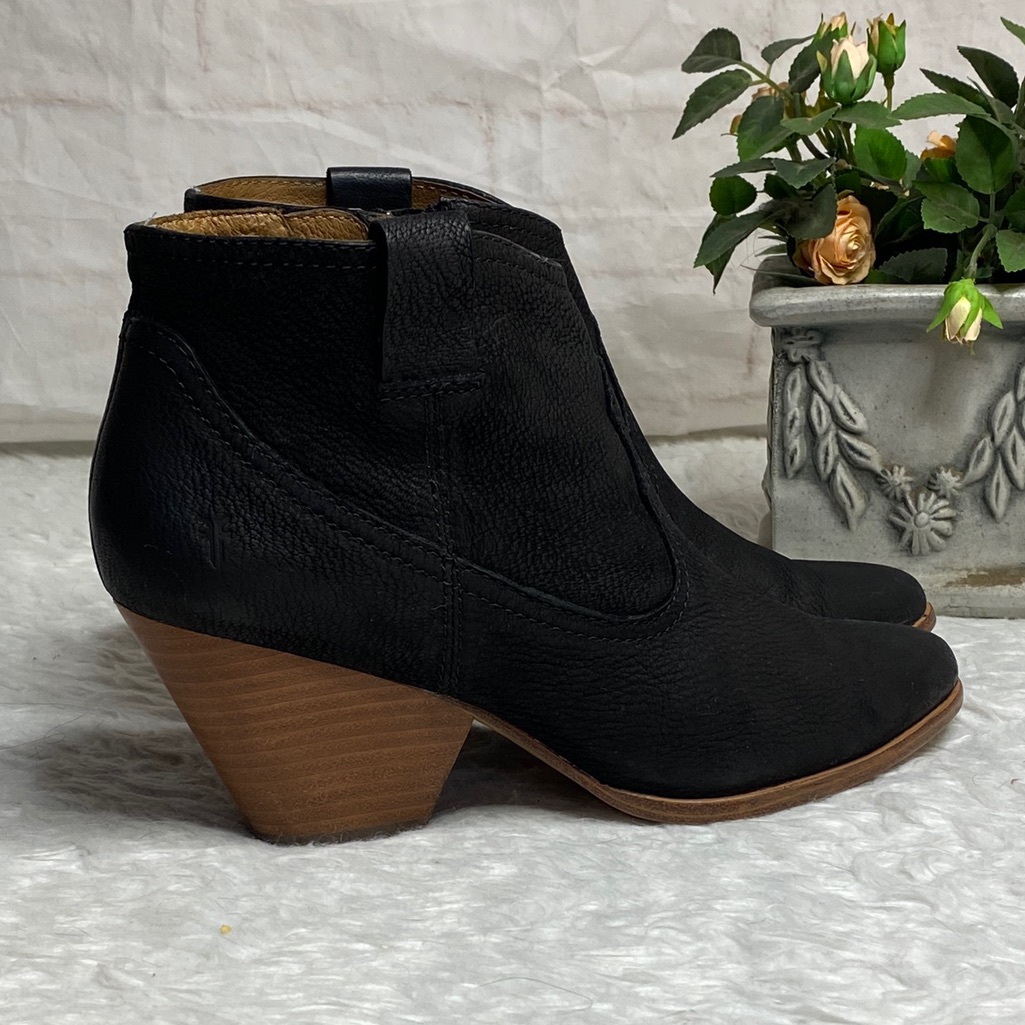 Frye Leather Ankle Boots Size 7